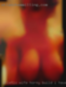 Atletic wife horny build I have a friendly.
